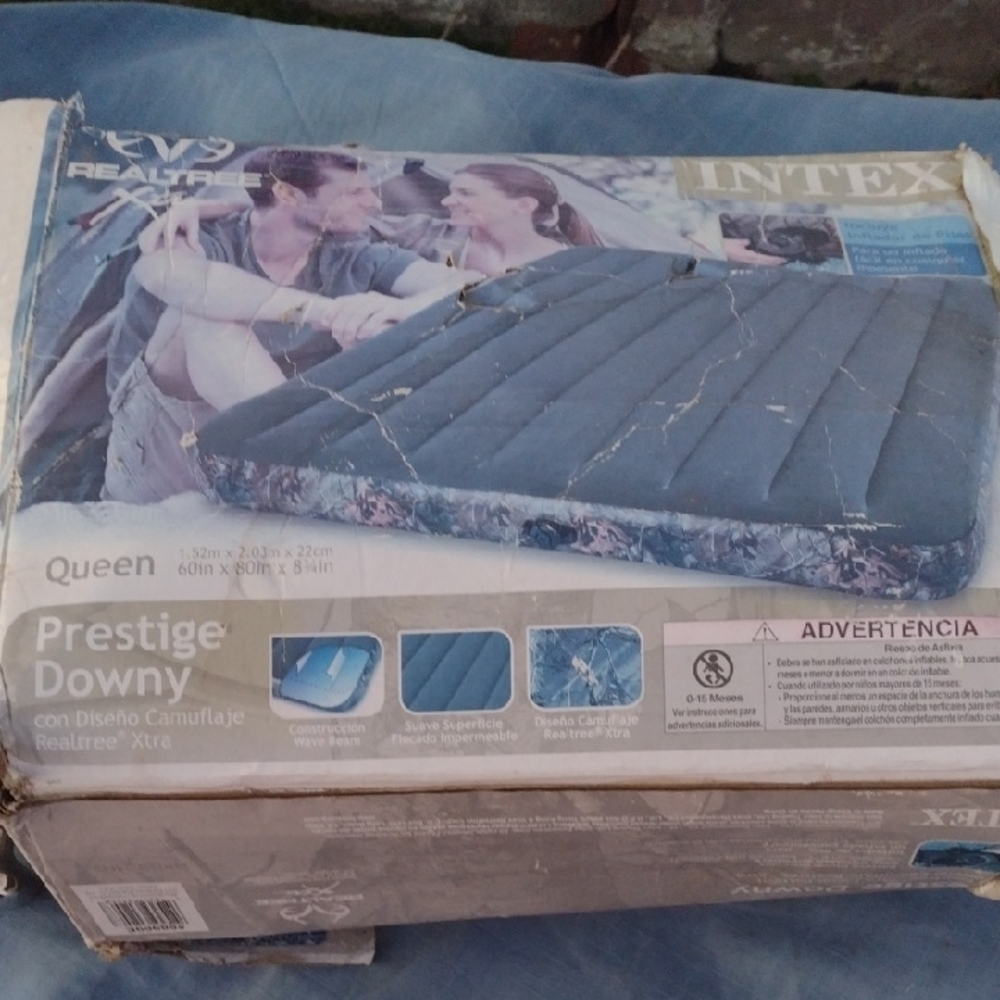 Realtree Xtra Prestige Downy Air Mattress -Camo NWT